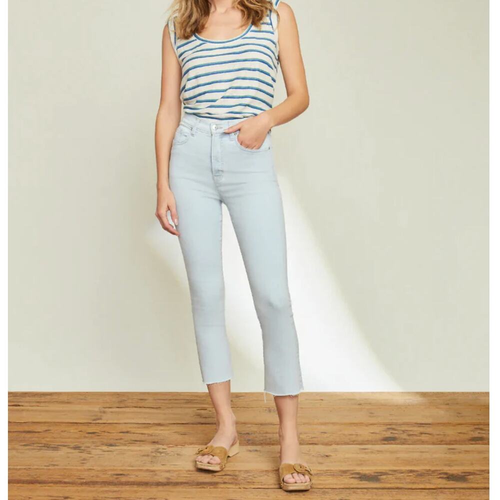 VERONICA BEARD Carly Kick Flare Jeans Raw Hem Aspen Wash Sz 27 $248 {3P20}
